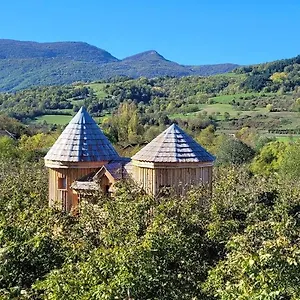 Roulottes Au Pied Du Vercors , Saint-Jean-en-Royans France