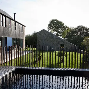 Le Clos Du Gusquel 3*, Plescop France